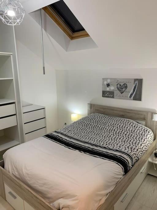 Appartement T3 Proche De Сомюр Экстерьер фото